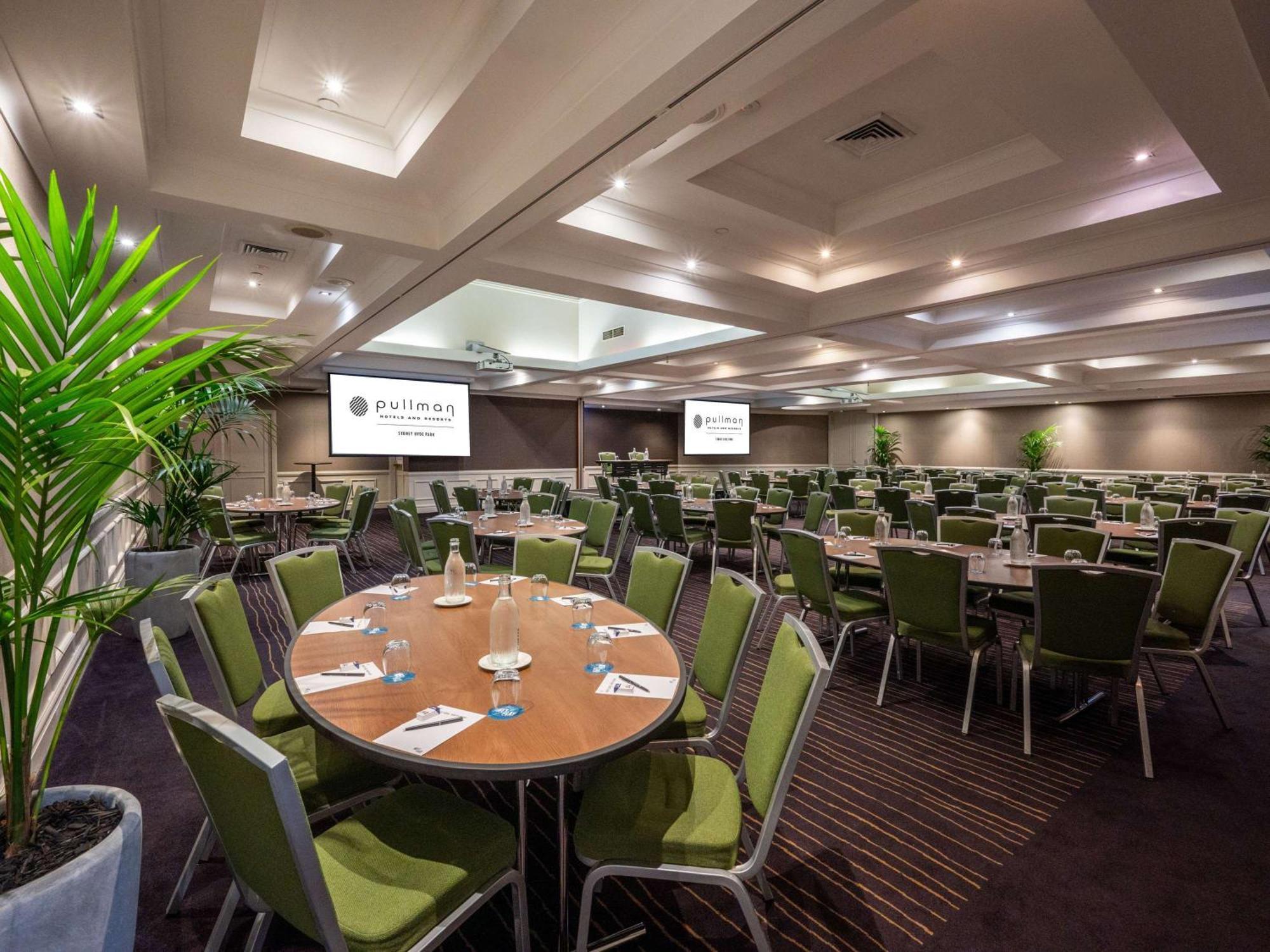 Hotel Pullman Sydney Hyde Park Exterior foto The Grand Ballroom